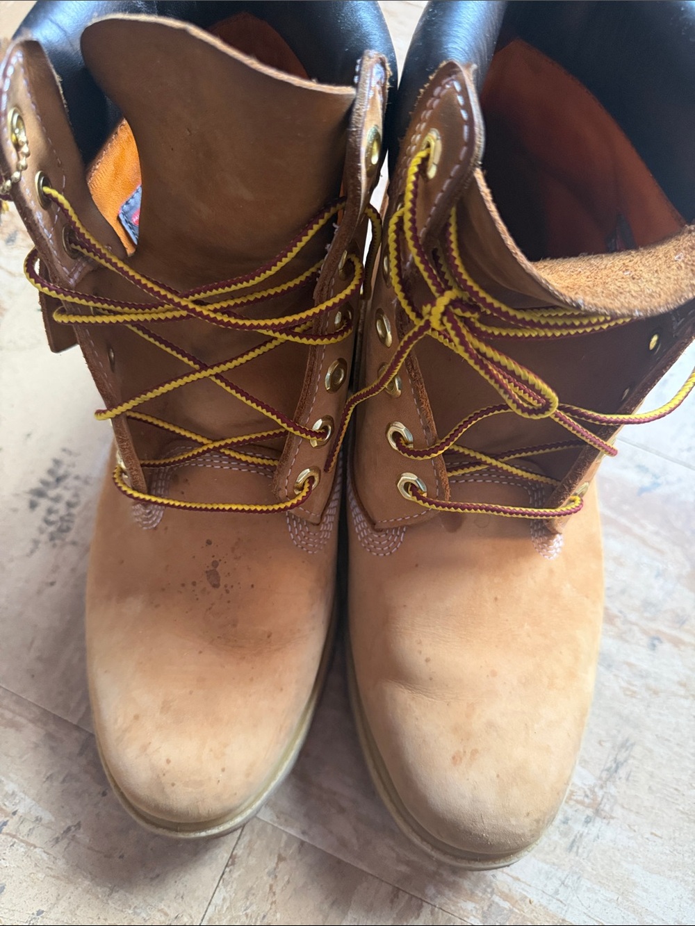 Timberland Wheat Brown Lace-Up Work Boots with Yellow-Trim Laces
